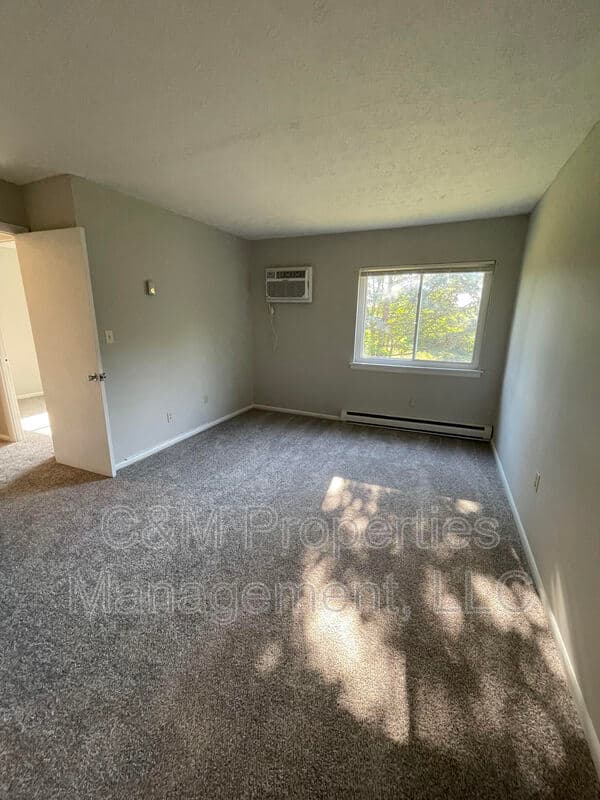 Cincinnati Condo: 1120 King Louis Court