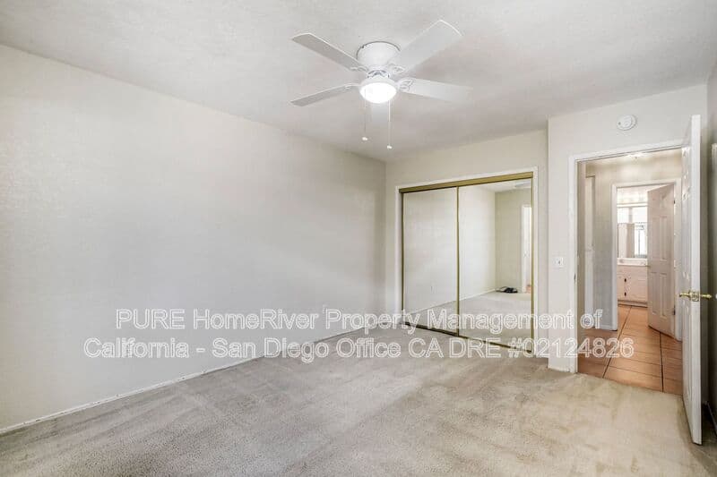 Escondido House: 2135 E El Norte Pkwy