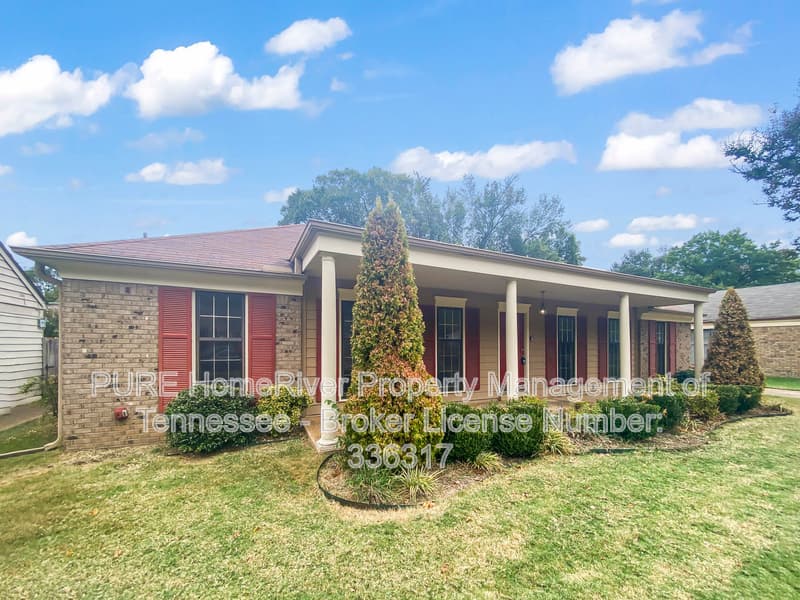 Memphis House: 5654 Chapman Ave