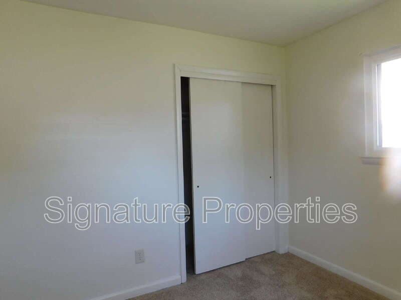 Virginia Beach House: 3825 Annie Ln