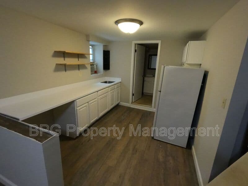 Harrisonburg Condo: 95 N. Main St.