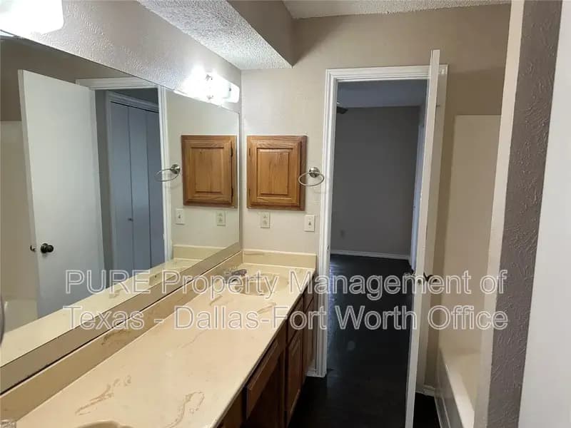 Dallas Condo: 8005 Rothington Rd