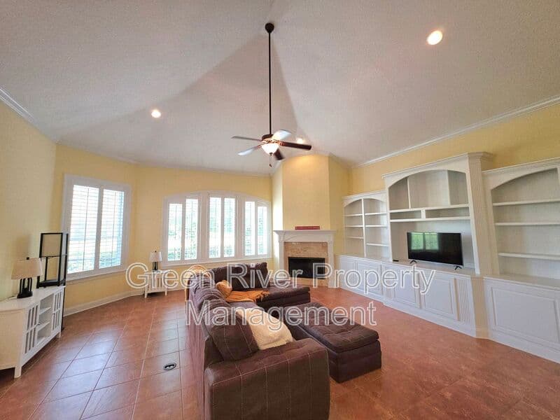 Fleming Island House: 2723 Shade Tree Dr