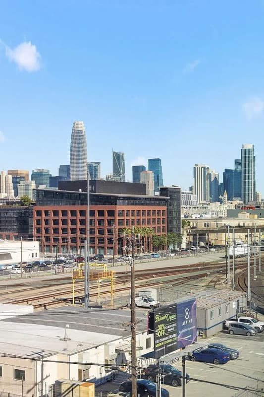 san francisco Condo: 888 7th St