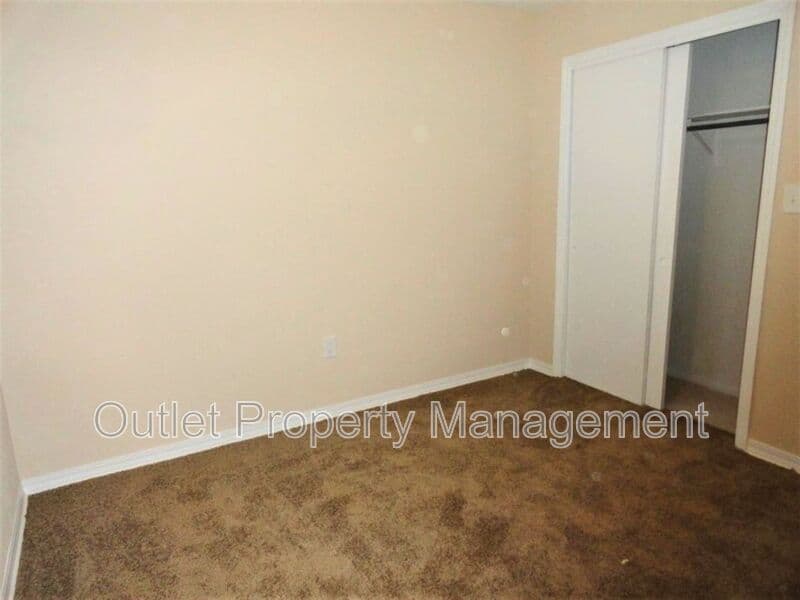 Orlando House: 610 S. Lake Formosa Drive