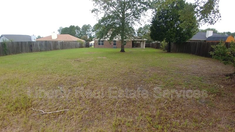 Hinesville House: 806 Malibu Dr