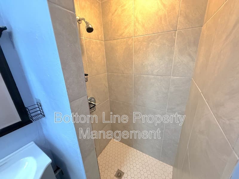 Stanley Condo: 206 Blacksnake Rd