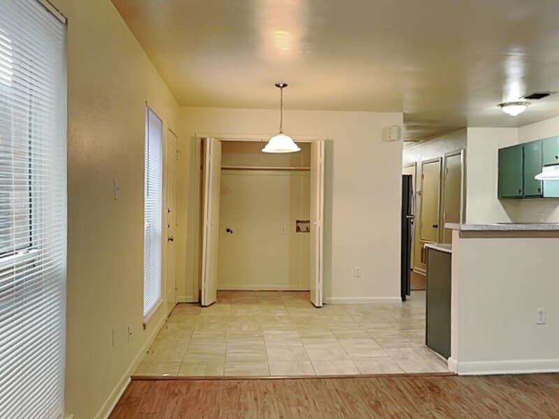 Fort Worth Condo: 2955 Loving Ave
