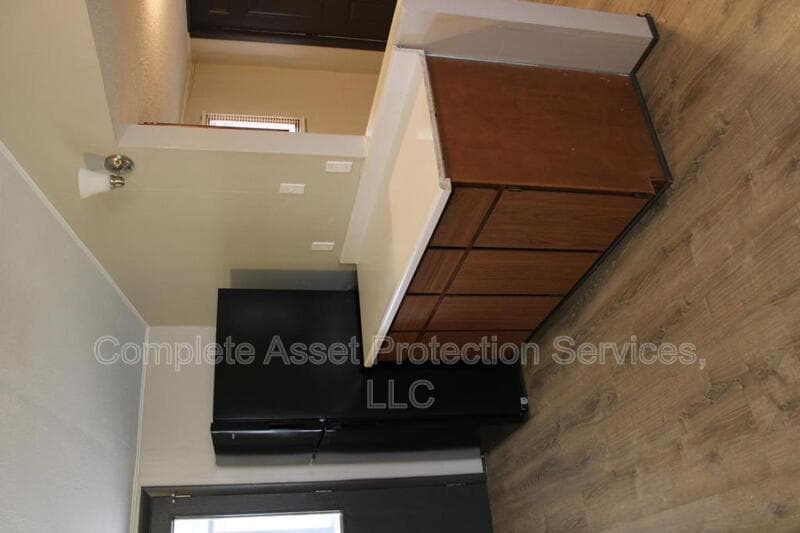 Michigan City House: 306 Chestnut St