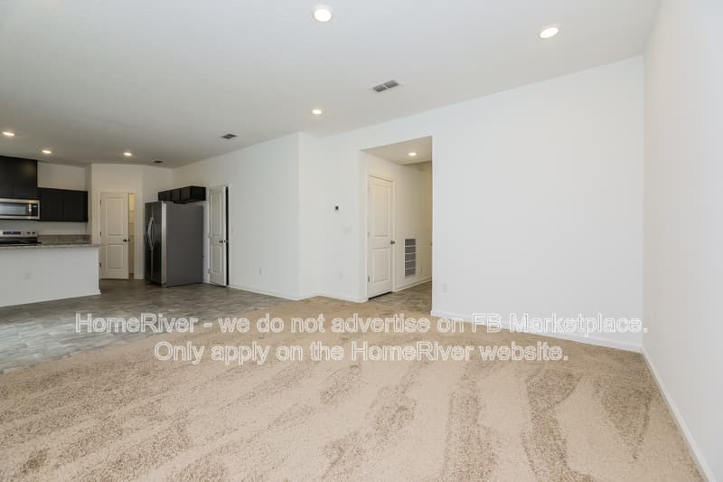 Jacksonville House: 5020 Bramante Dr