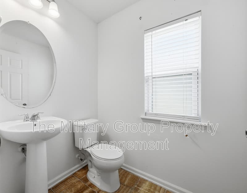 Orange Park House: 391 Hepburn Rd