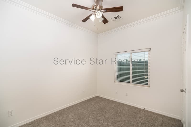 Phoenix House: 337 N 15th Ave