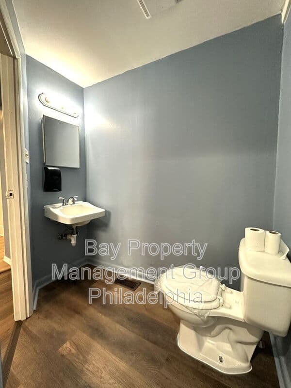 Philadelphia Condo: 2542 E Ann St