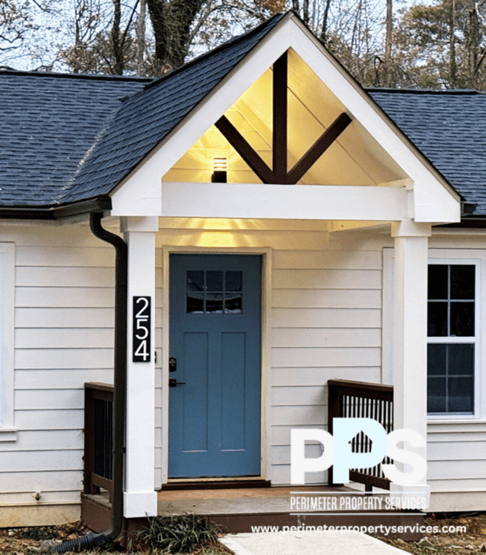 Marietta House: 254 Carruth Dr SE