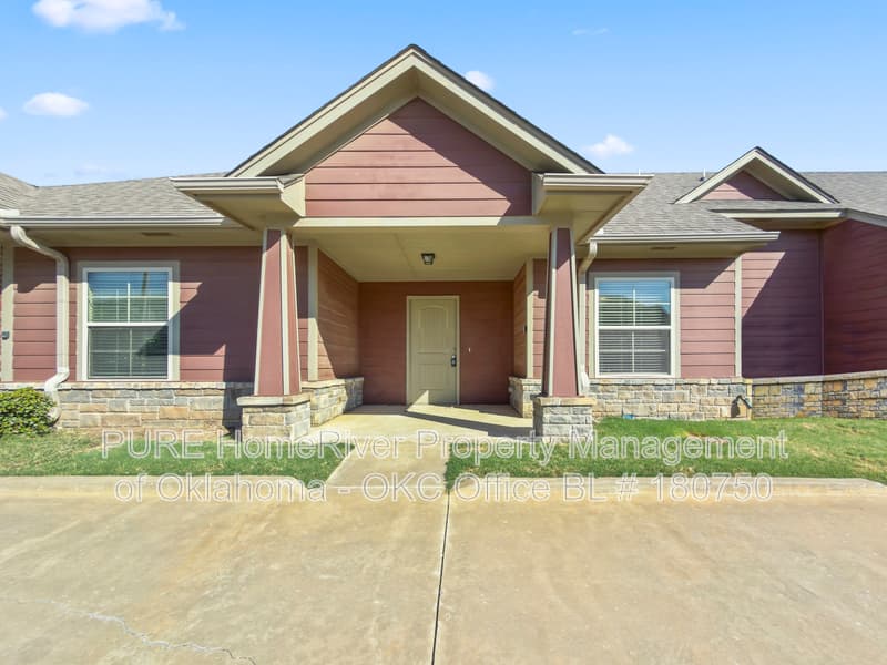 Oklahoma City Condo: 1005 SW 92nd St