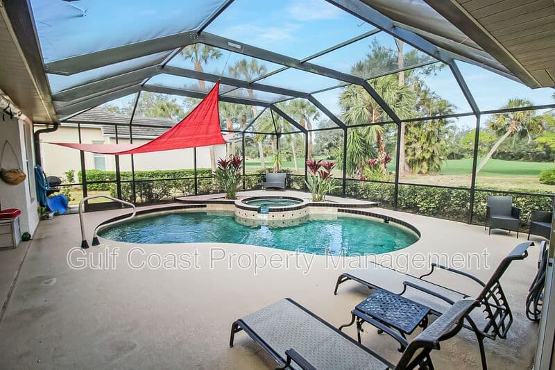 Nokomis House: 2107 Calusa Lakes Blvd