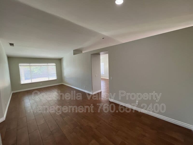 Indio House: 43209 Avenida Isabella