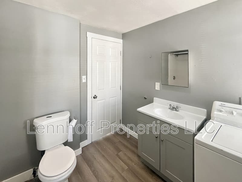 Lowell Condo: 142 Jewett Street - 3
