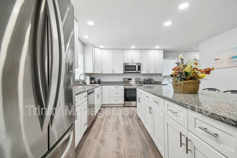 Tarpon Springs Condo: 380 Jeru Blvd - Room 5