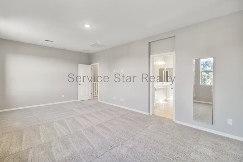 Phoenix House: 17214 N 9th Pl