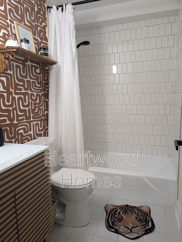 Columbia House: 934 Laurens Street