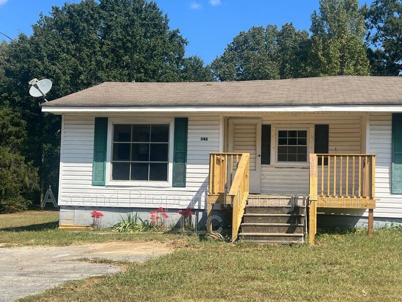 Ringgold House: 346 Julian Rd