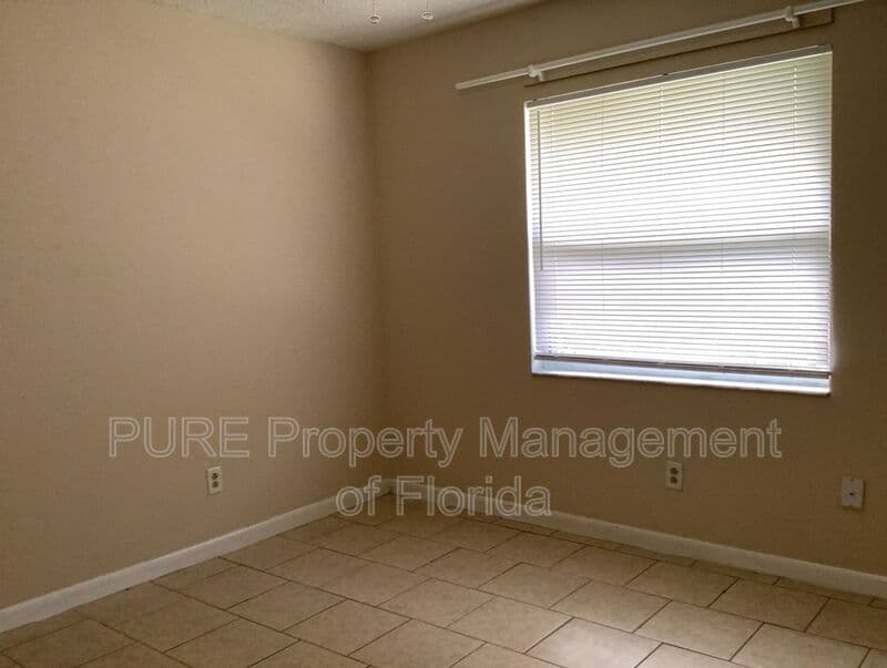 Ocala House: 1814 NE 17 Street