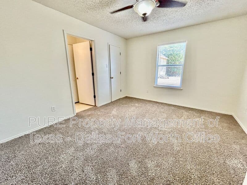 Burleson House: 824 Blue Ridge Drive