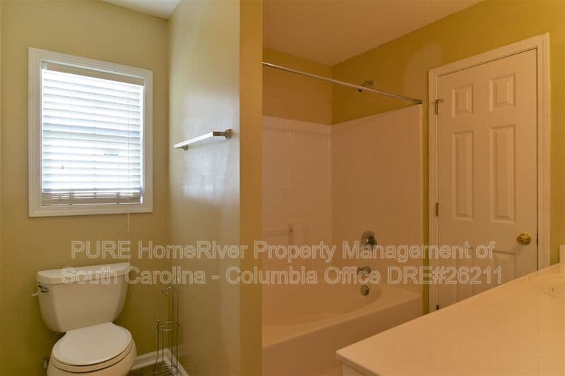 Hopkins House: 129 Alexander Pointe Dr