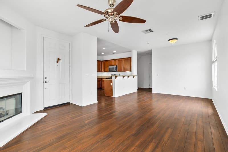 Oceanside Condo: 308 Island Way 1