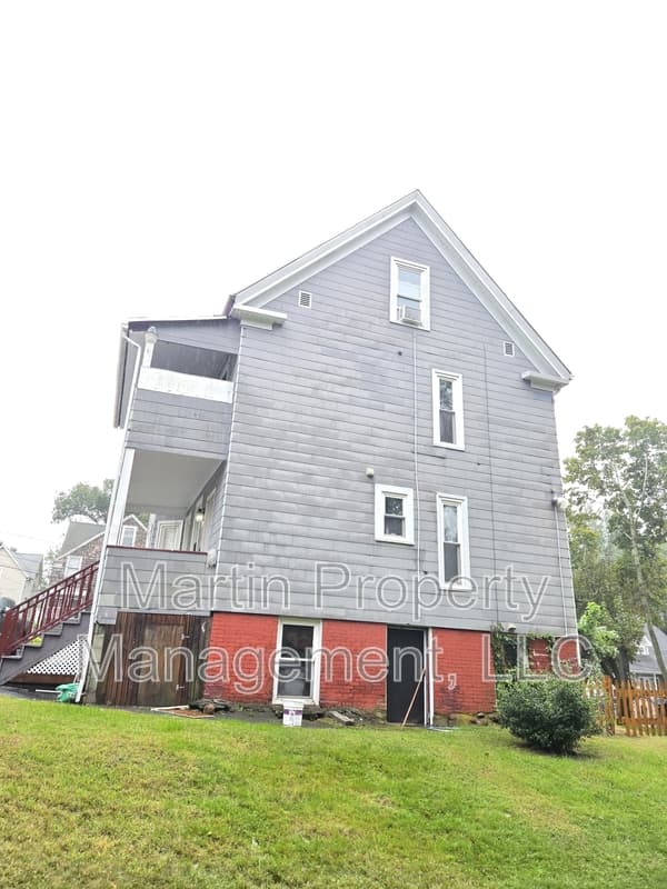 Haverhill Condo: 23 17th Avenue - 2
