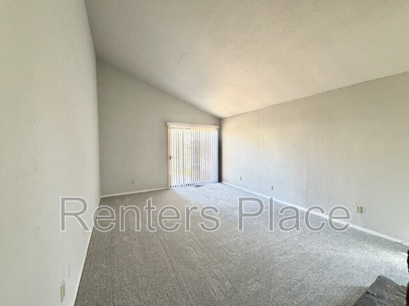 Tulsa House: 1525 E 73rd Pl