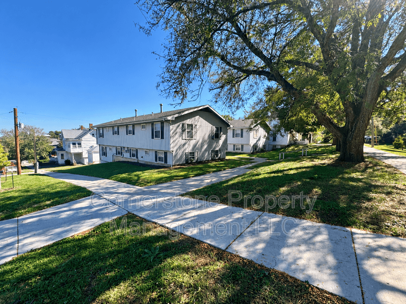 Lawrence Condo: 1102 Ohio Street - 1