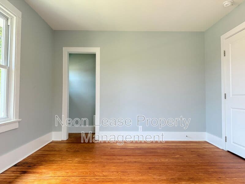 Dover Condo: 880 South State Street