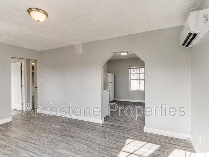 Oklahoma City Townhome: 1231 North Grand Boulevard
