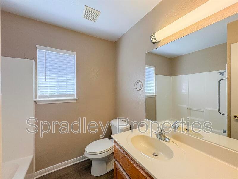 Temple House: 4612 Stone Pointe Dr