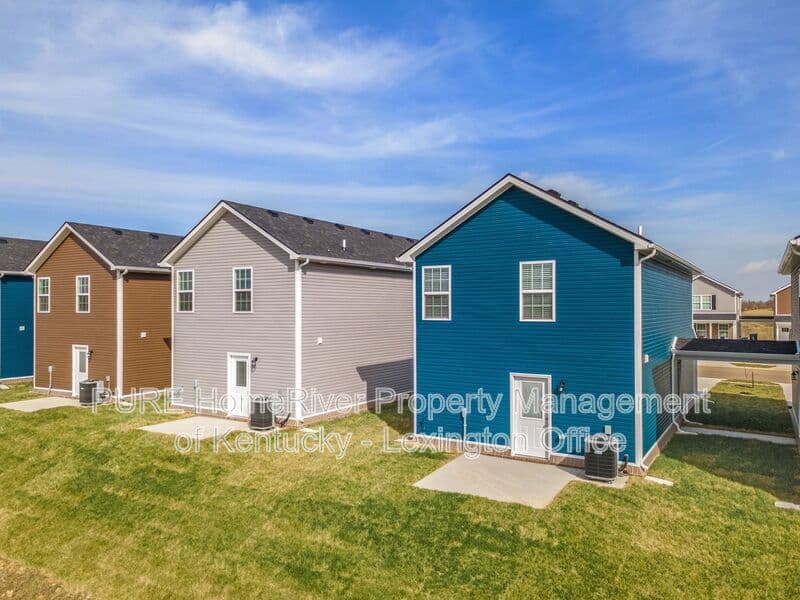 Richmond House: 2014 Dolly Dr