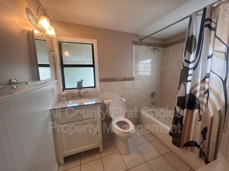 St. Petersburg Condo: 2511 1/2 55th Ave N