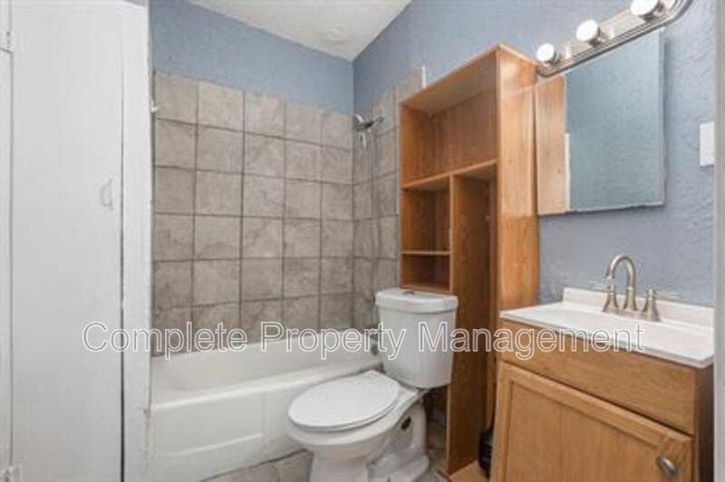 Birmingham House: 604 5th Way