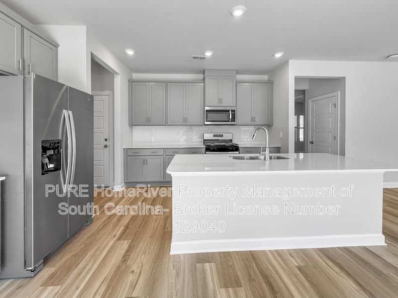 Moore House: 1521 Switchback Cir