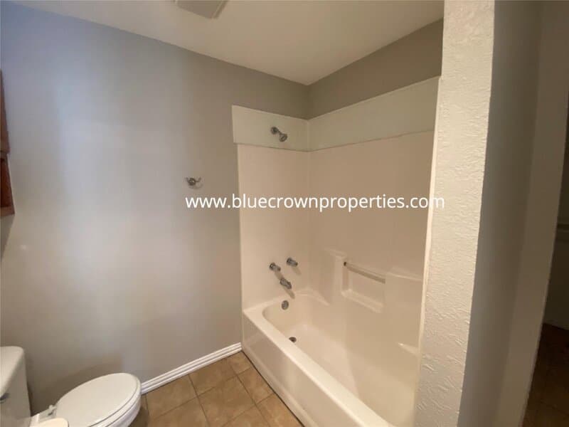 Balch Springs Condo: 12111 Quail Drive