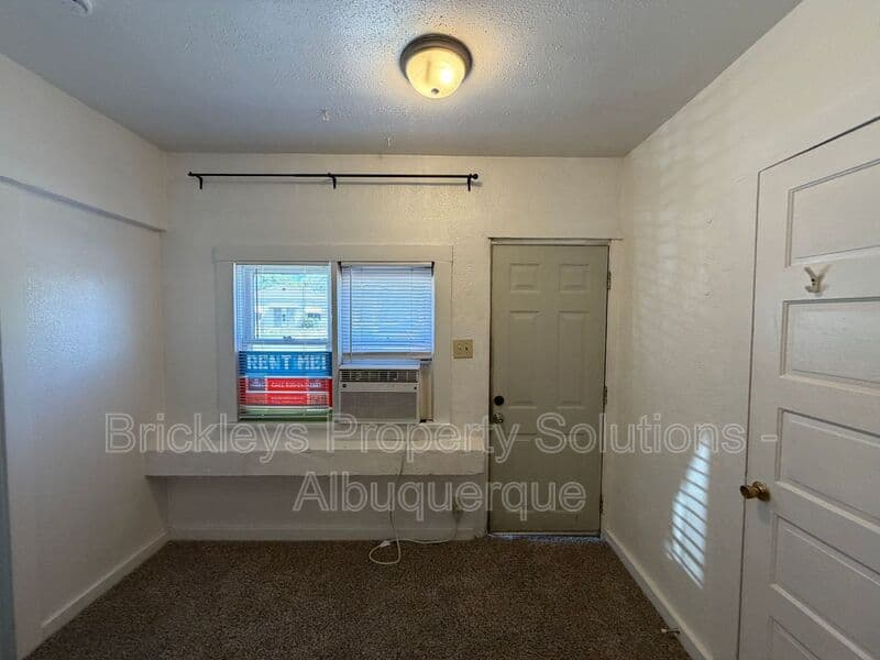 Albuquerque Condo: 313 Cornell Drive SE