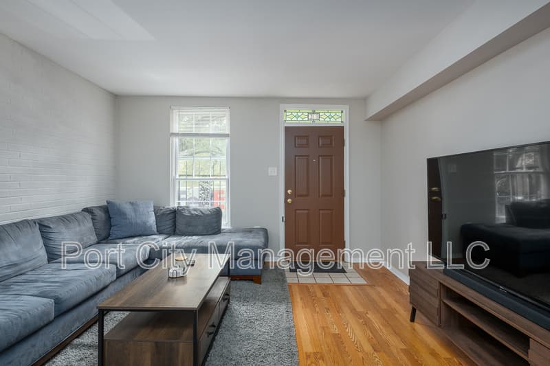 Baltimore Townhome: 1814 East Fairmount Avenue