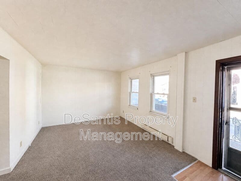 New Kensington House: 1613 Fourth Avenue