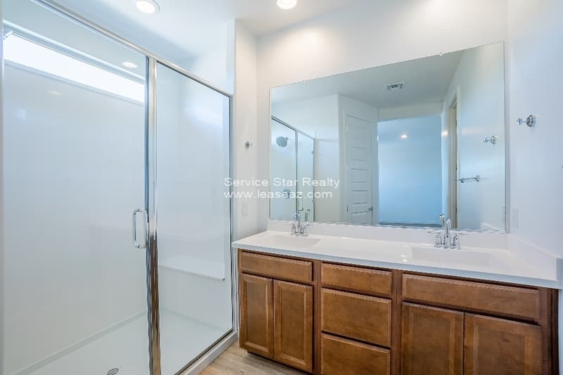 Phoenix House: 9348 W Glenrosa Ave
