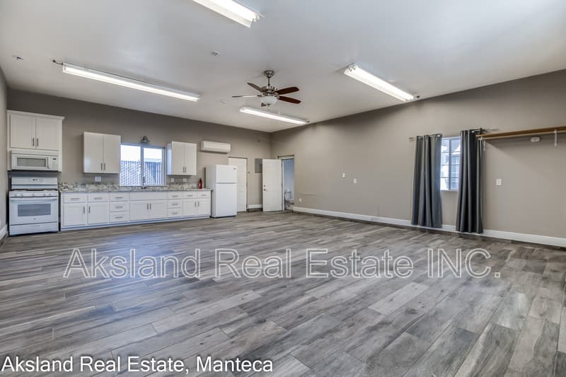 Manteca Condo: 3009 West Lathrop Road - 1