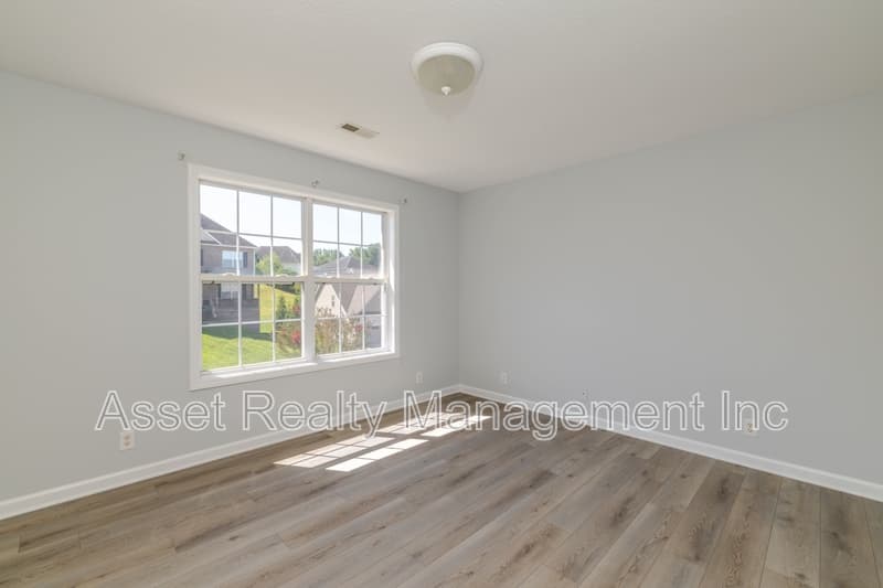 Knoxville House: 1217 Dreamview Lane