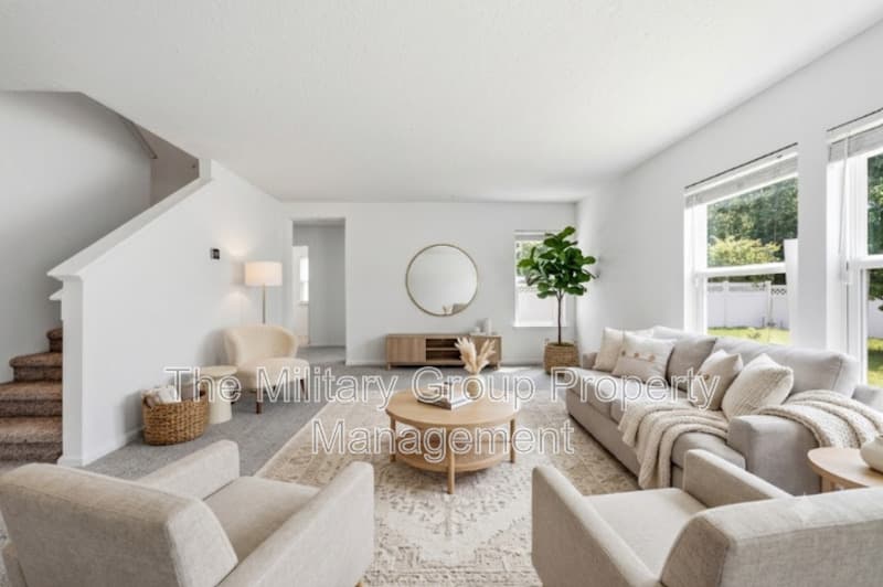 Orange Park House: 391 Hepburn Rd