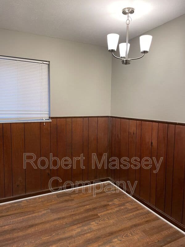 Louisville Condo: 2124 Cherokee Parkway