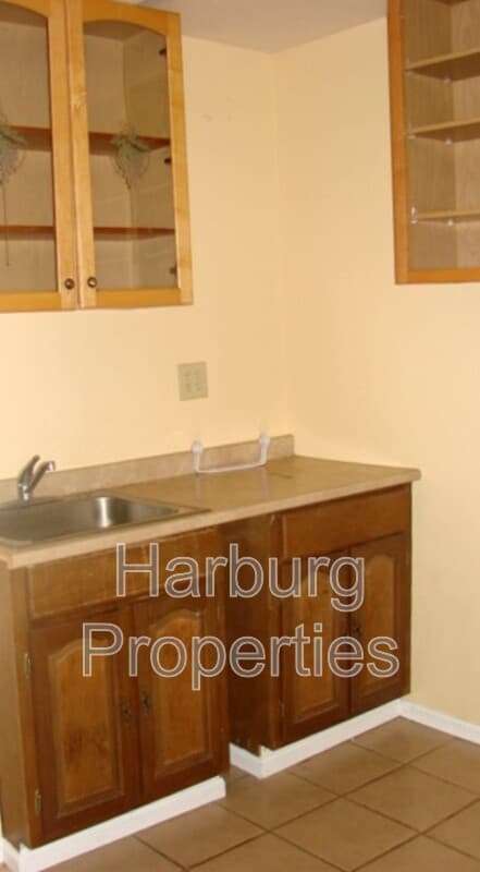 Boulder House: 1717 Baseline Road